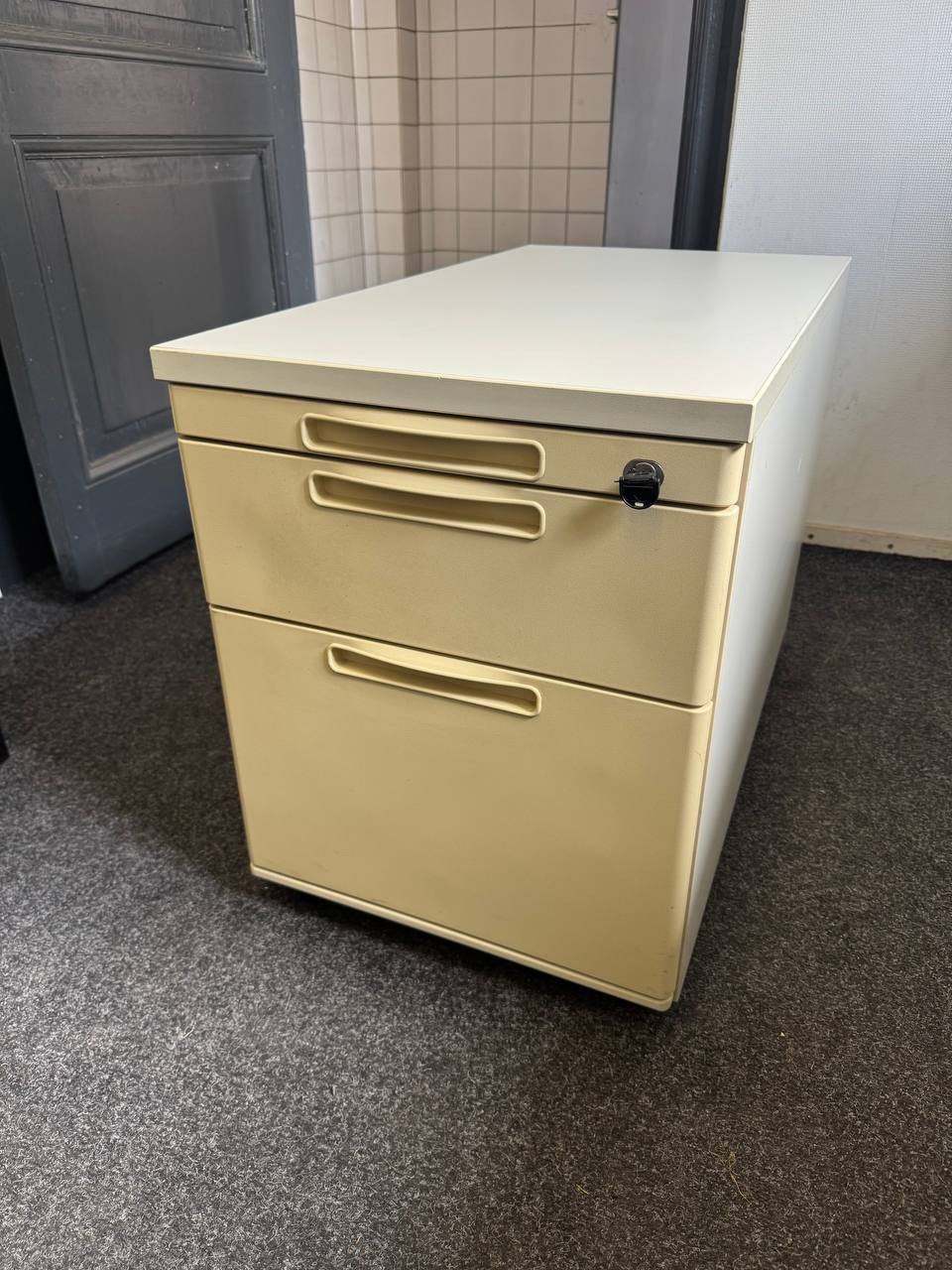Archiefkast / ladekast met sleutel, Ophalen, Gebruikt, 5 laden of meer, Minder dan 100 cm