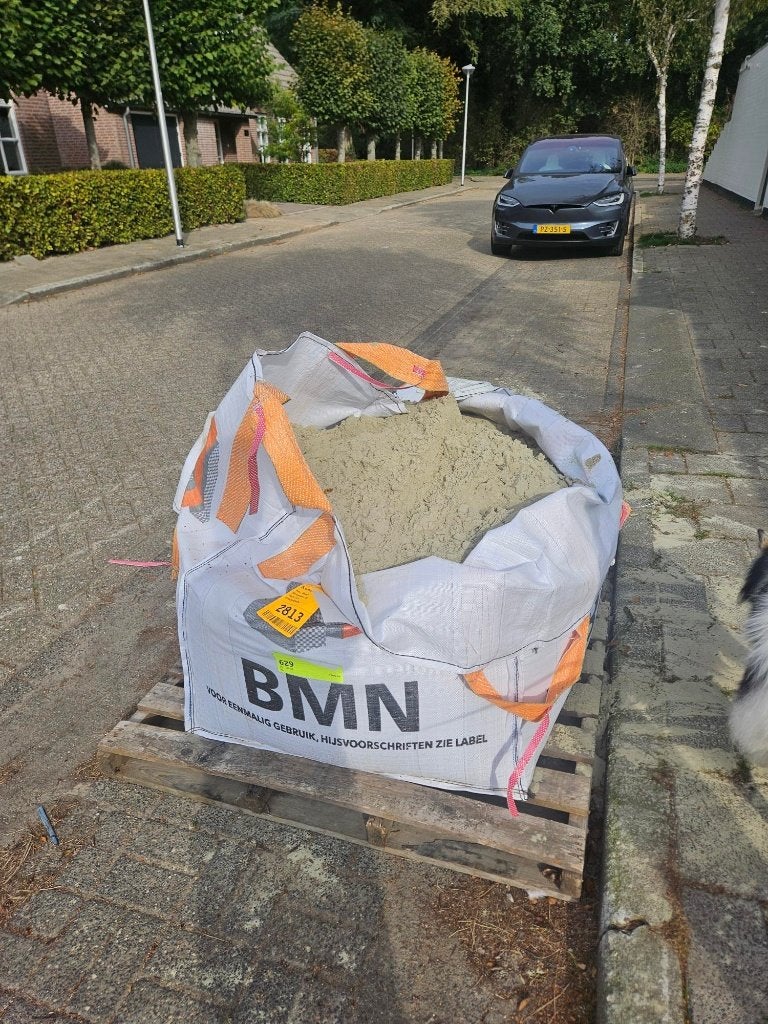 Bijna 1 kuub ophoogzand - schoon zand in bigbag, Ophalen, Nieuw, Ophoogzand
