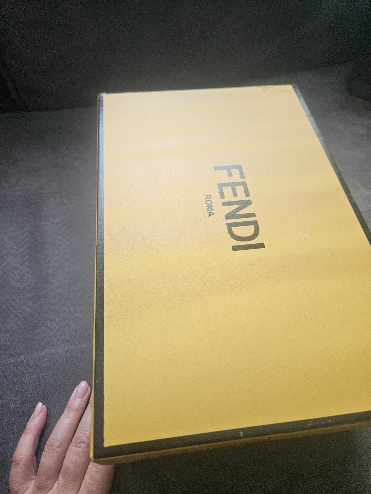 Fendi slippers maat 39 nieuw, Kleding | Dames, Ophalen of Verzenden, Nieuw