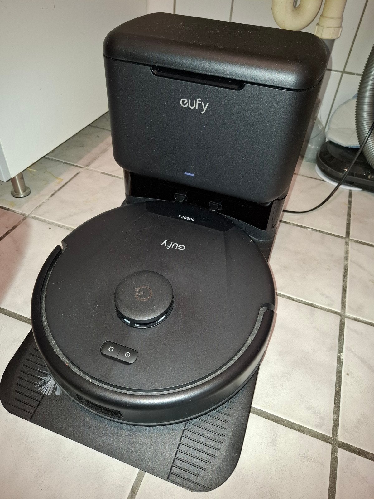 eufy L60 ses robotstofzuiger, Ophalen, Zo goed als nieuw, Robotstofzuiger, Overige merken