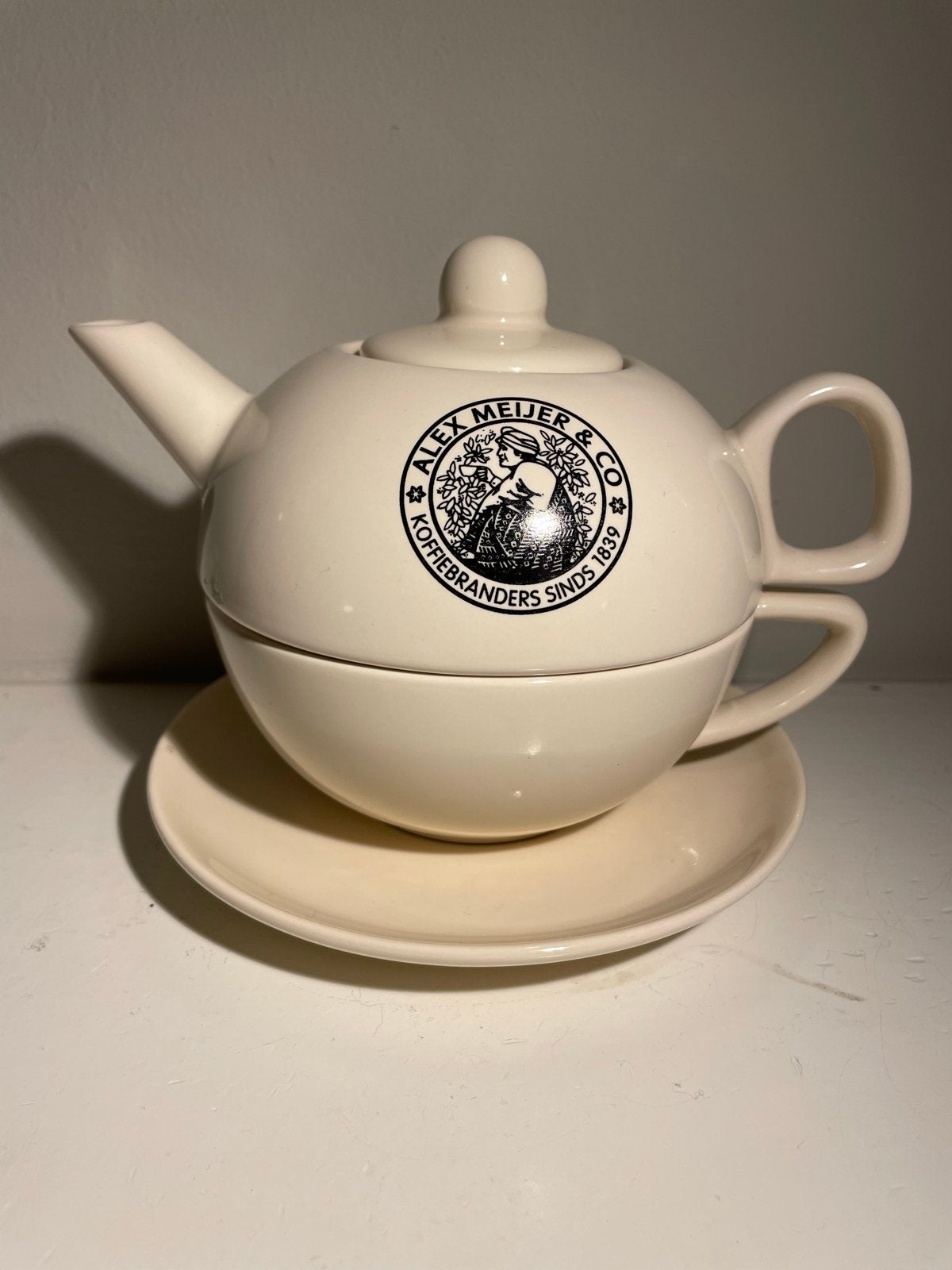 Alex Meijer & Co Koffiebranders Theepot met Kop en Schotel, Overige merken, Keramiek, Ophalen of Verzenden, Zo goed als nieuw