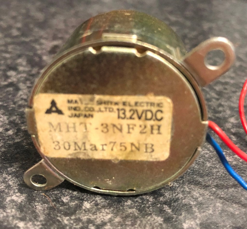 Matsushita (panasonic)  13,2 V motor voor casettedeck getest, Audio, Tv en Foto, Ophalen of Verzenden, Overige merken
