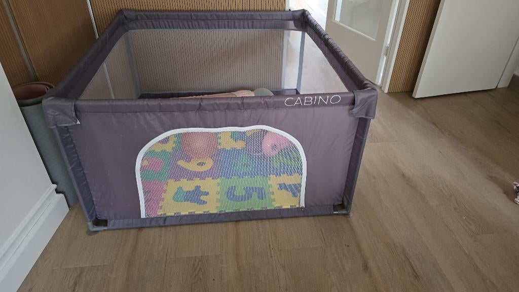 Kinderbox, Kinderen en Baby's, Boxen, Ophalen, Zo goed als nieuw, Vierkant