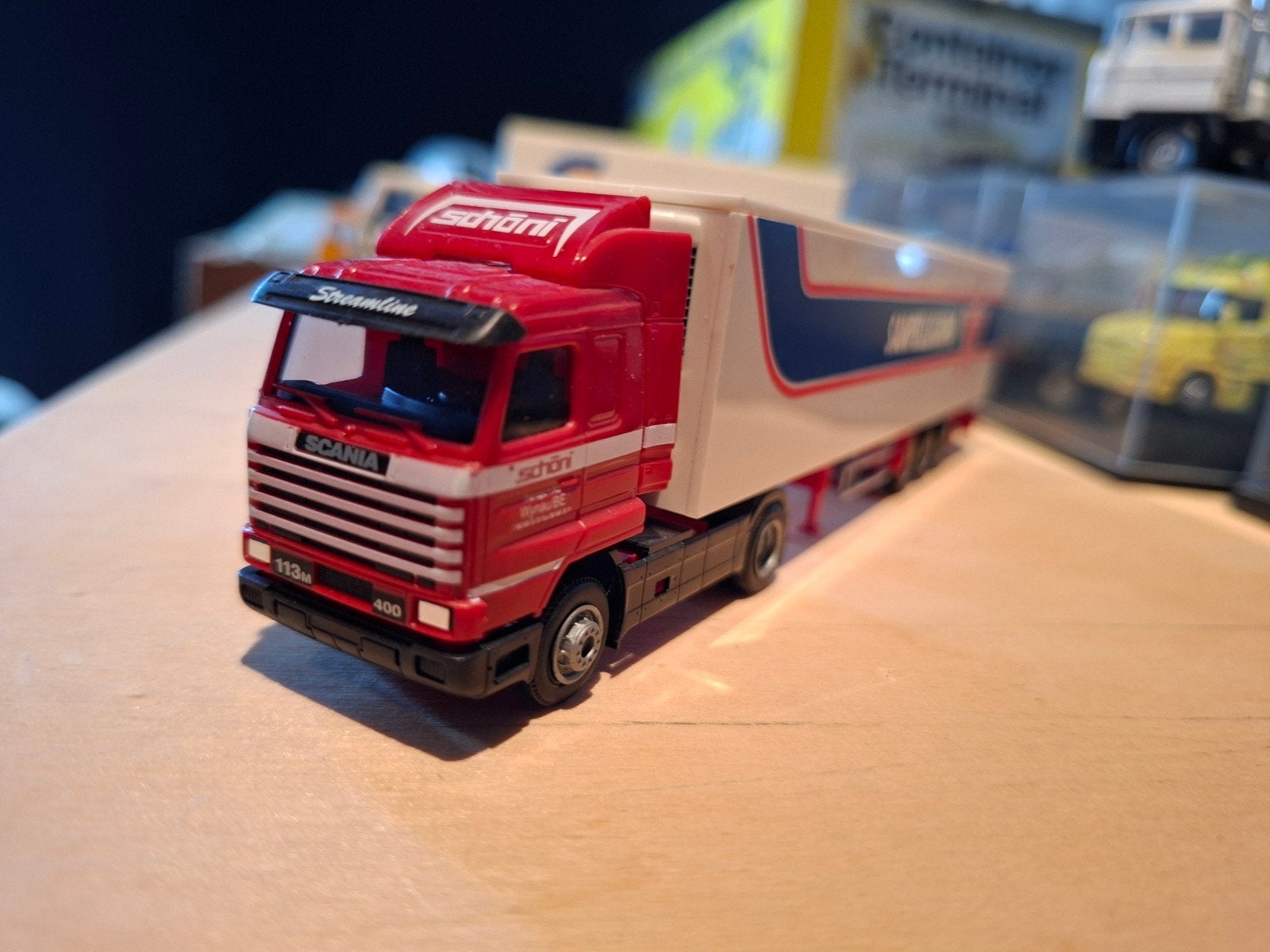 Scania Streamline 113 400 Schöni Awm, Ophalen of Verzenden, Zo goed als nieuw, Bus of Vrachtwagen, AWM