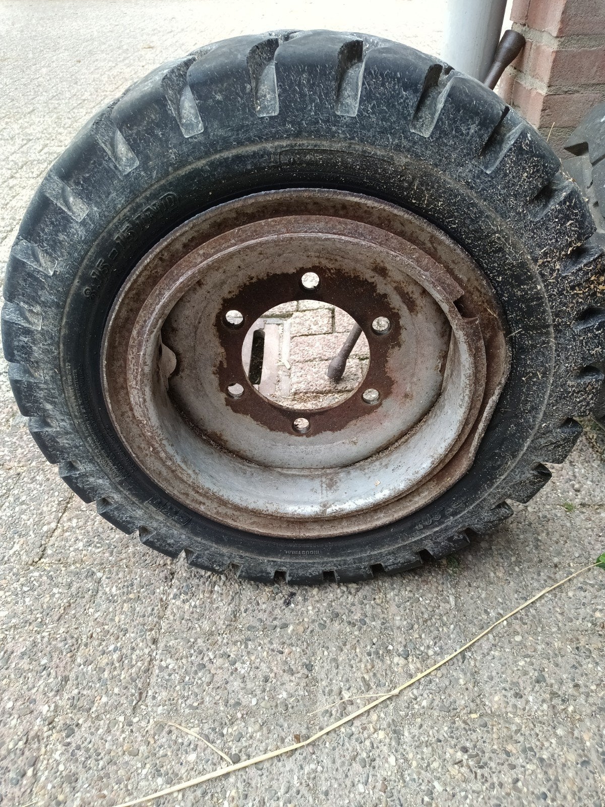 Gratis band met velg, landbouw steek, Ophalen