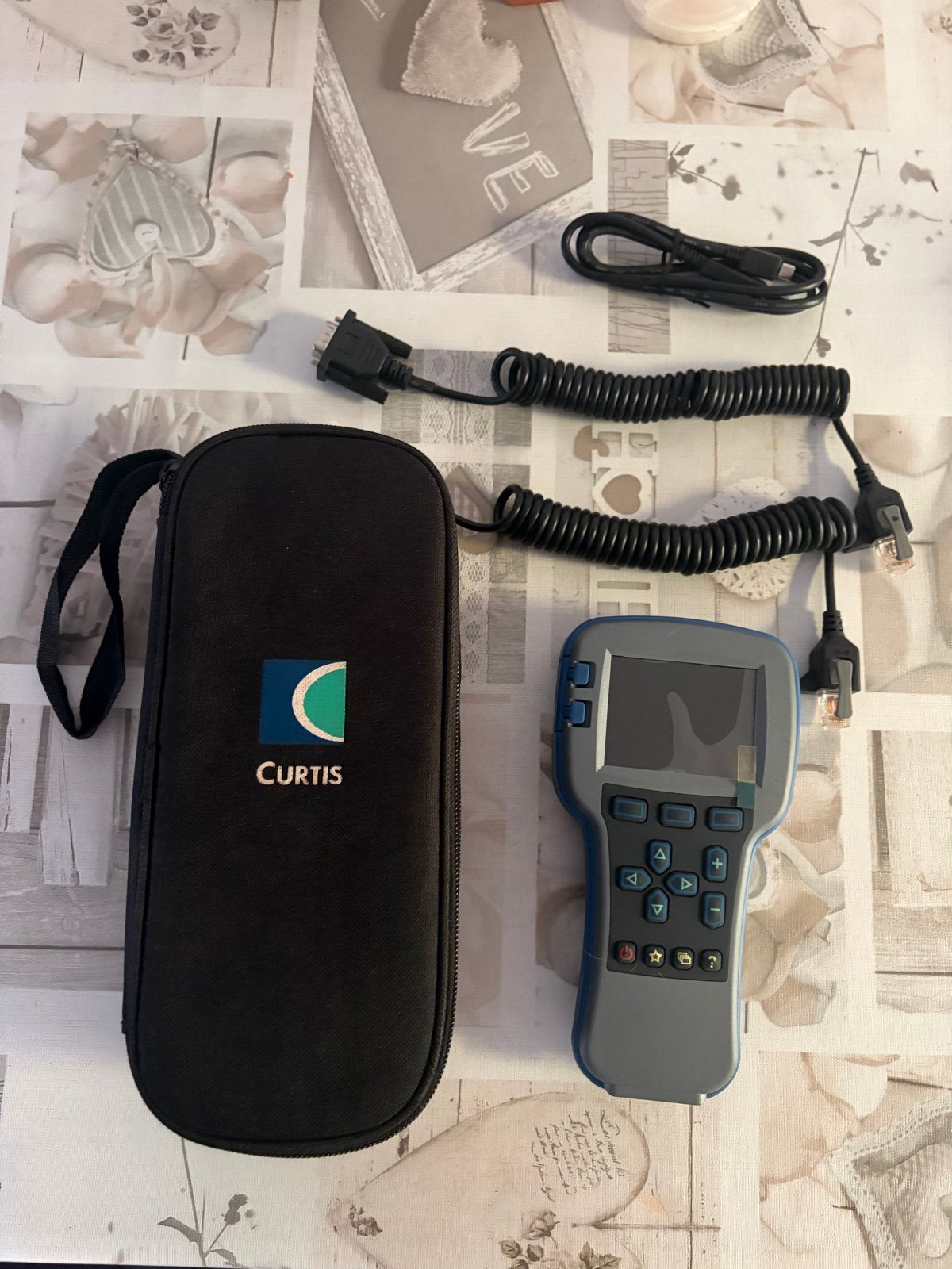Curtis handheld programmeerapparaat met kabels en hoes, Ophalen of Verzenden, Zo goed als nieuw