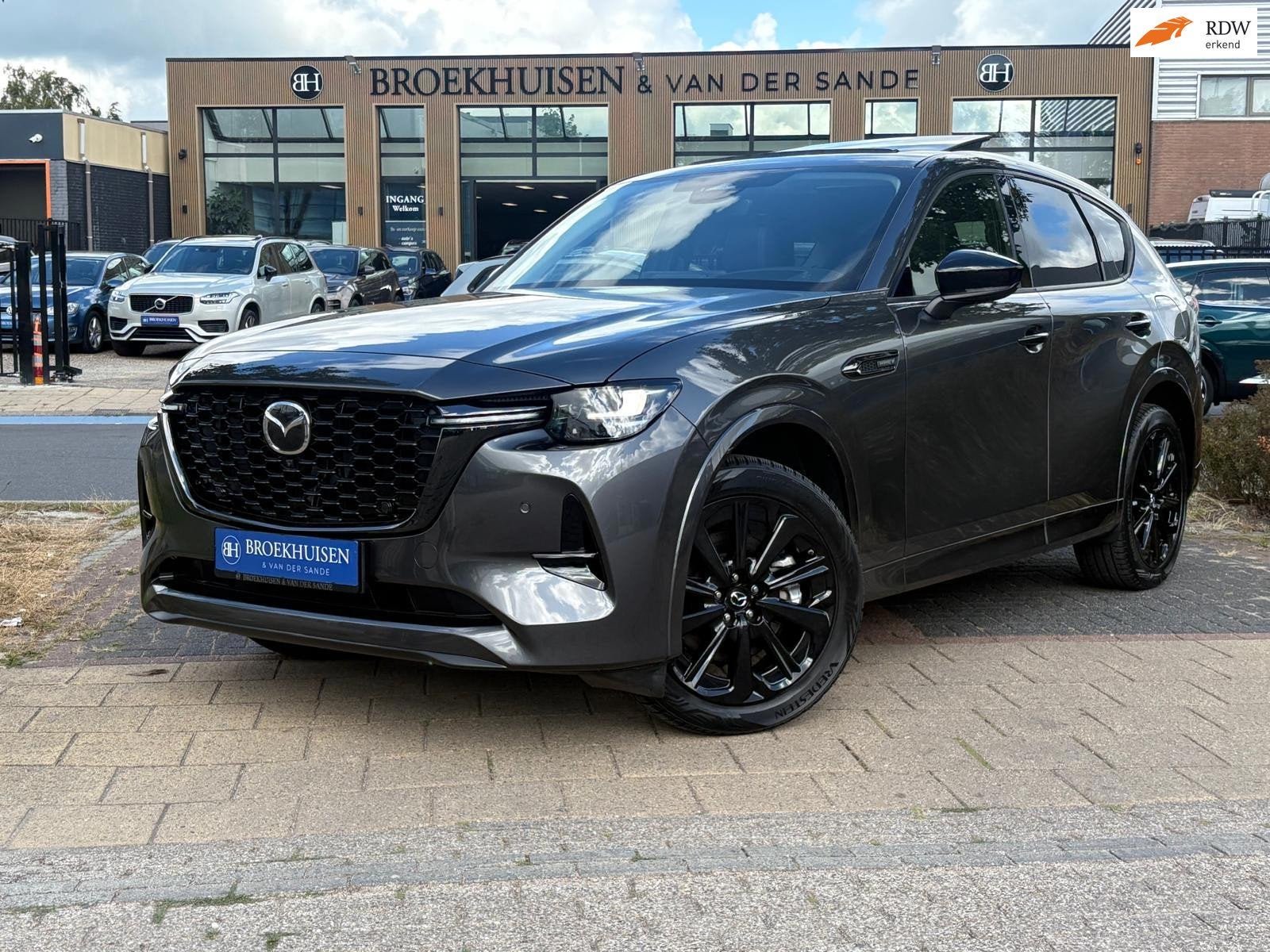 Mazda CX-60 2.5 e-SkyActiv PHEV Homura Plus 327pk Trekhaak /, Automaat, Zwart, 4 cilinders, 327 pk