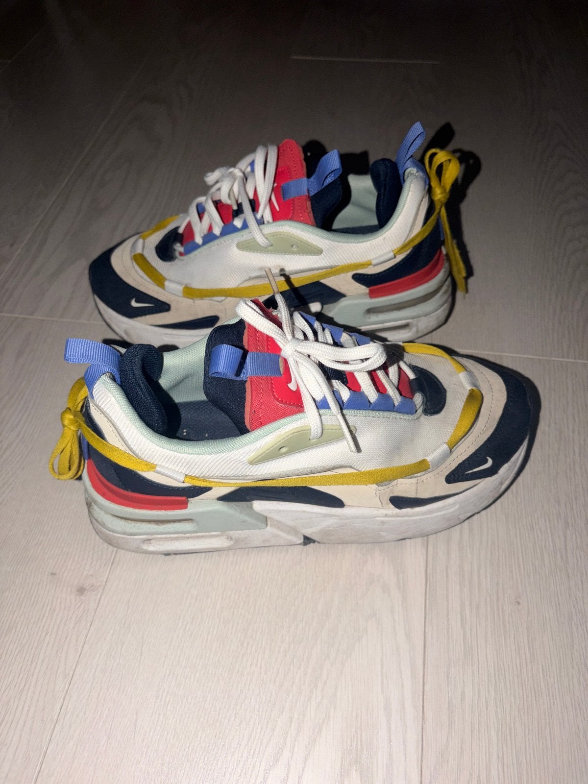 Nike Air Max 270 React sneakers - Maat 40, Ophalen of Verzenden, Gedragen, Overige kleuren, Sneakers of Gympen