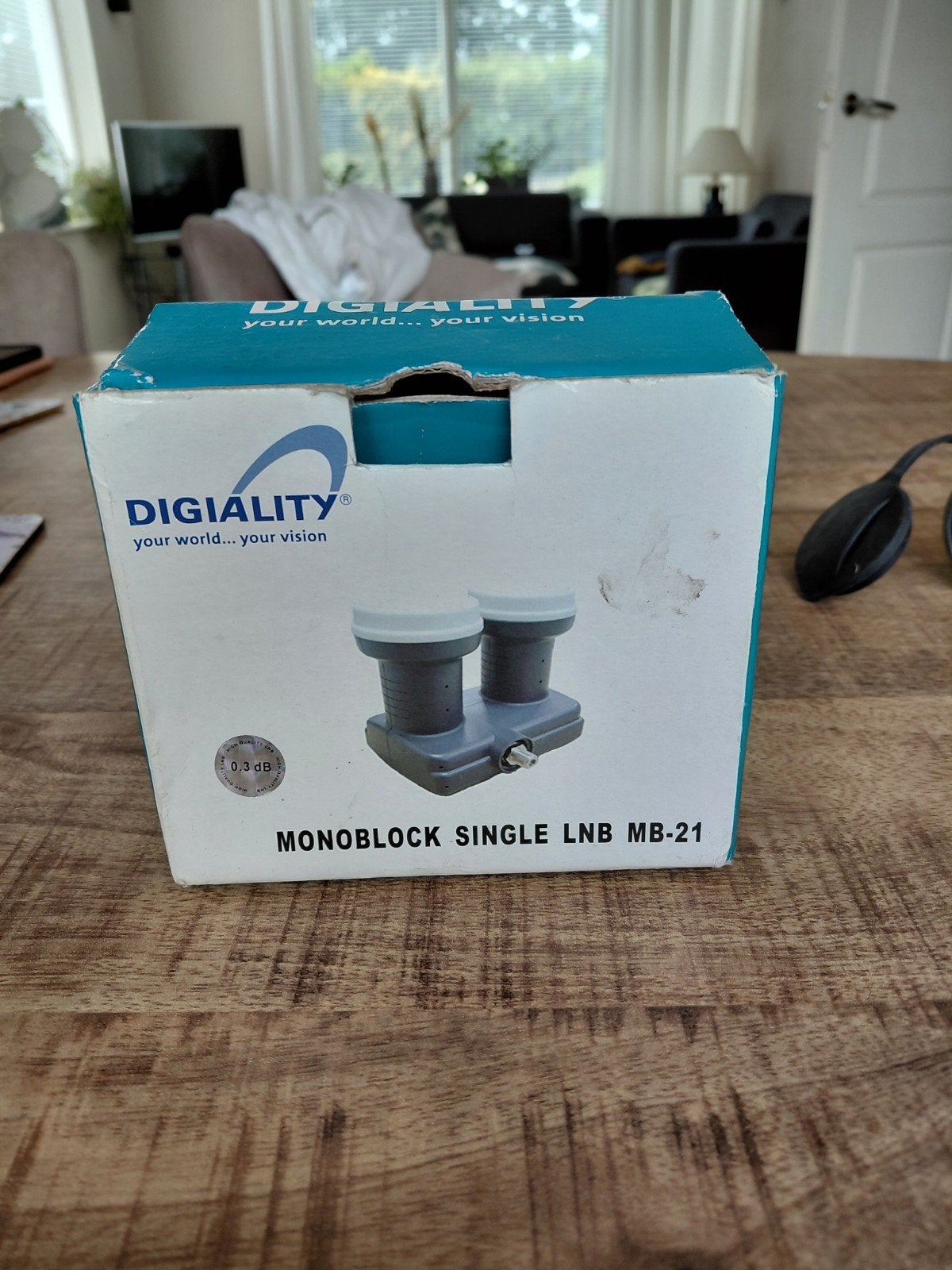Digiality Monoblock Single LNB MB-21 0.3 dB, Ophalen of Verzenden, Gebruikt, (Schotel)antenne, Overige merken