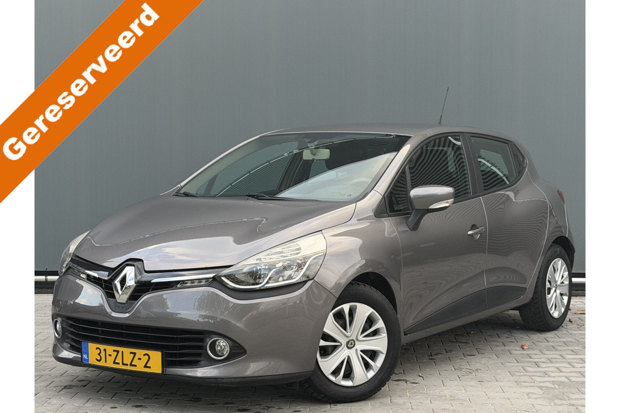 Renault Clio BWJ 2013 | 0.9 TCe 90PK Expression | TREKHAAK |, Voorwielaandrijving, Stof, Zwart, 540 kg