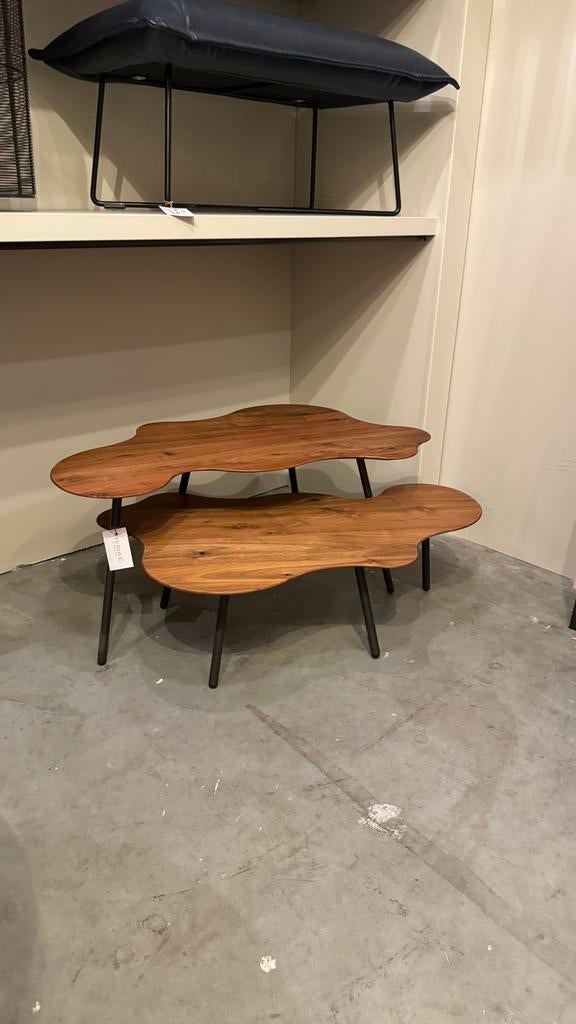 SHOWROOM MODEL - Set houten salontafels organische vorm, 50 tot 100 cm, Ophalen of Verzenden, Zo goed als nieuw, Overige vormen
