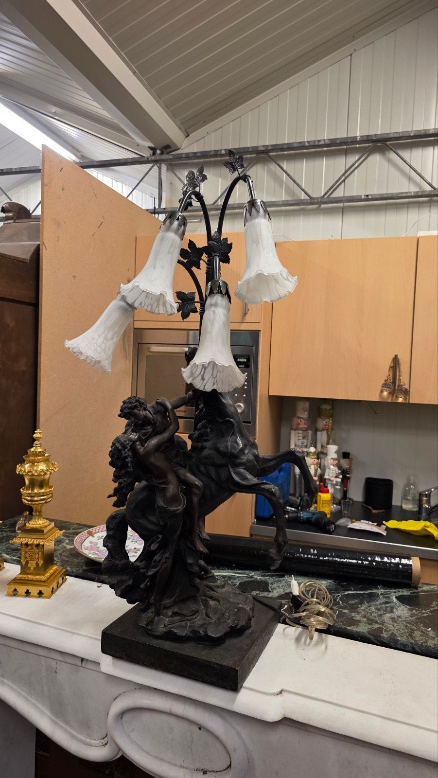 Grote paarden lamp.