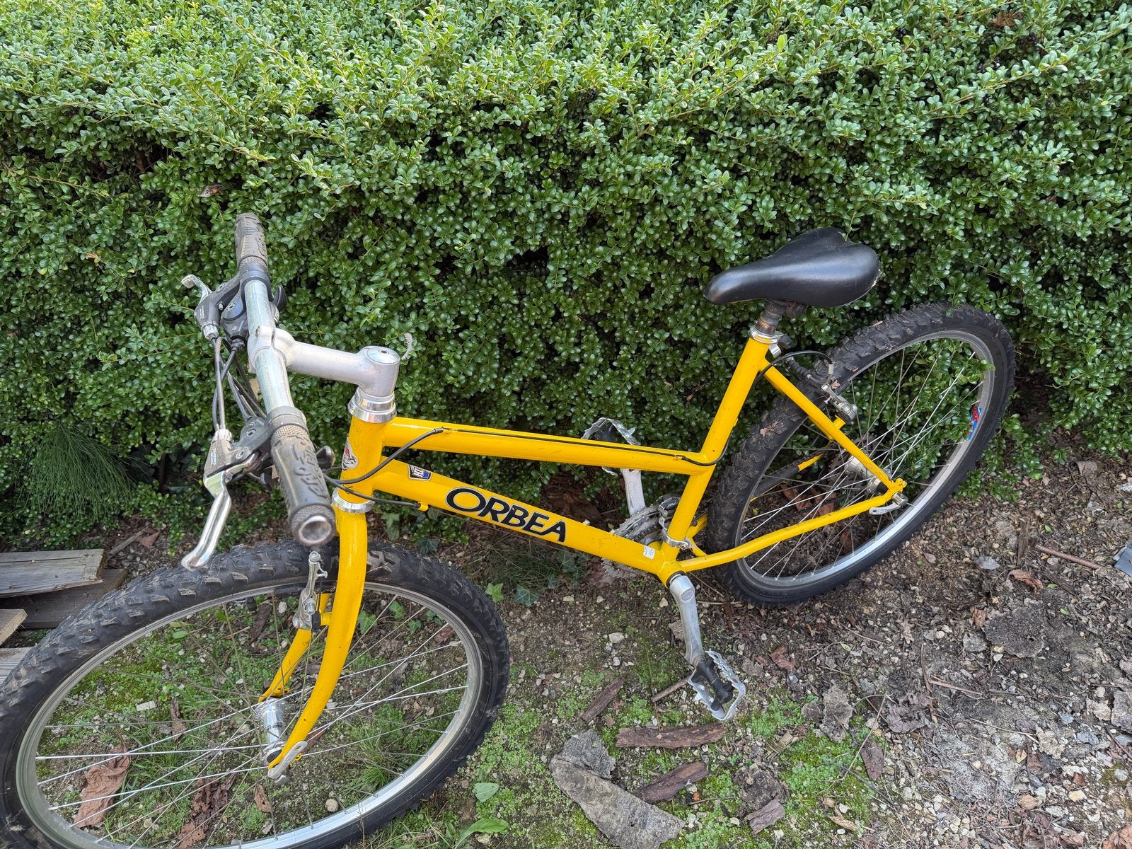 Orbea kinderfiets 24 inch - Geel, Fietsen en Brommers, Velgrem, Ophalen of Verzenden, Handrem, Gebruikt