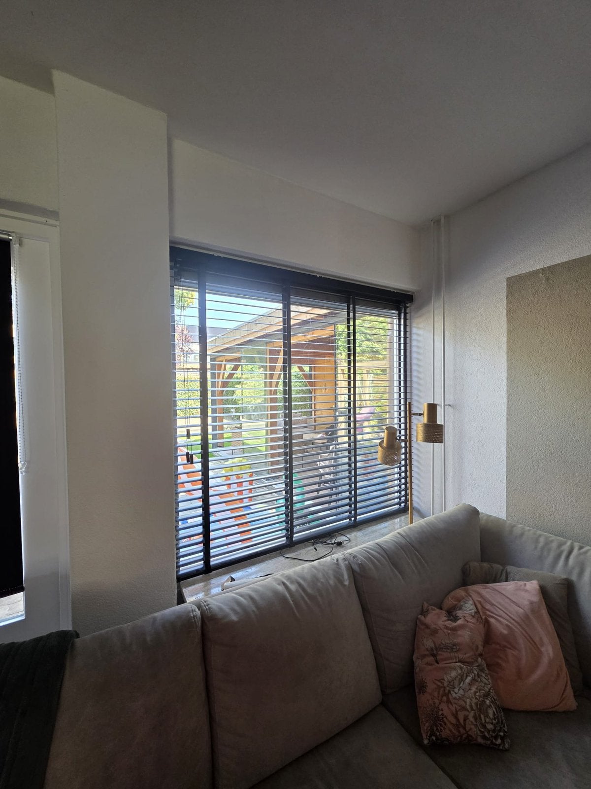 Aluminium luxaflex (5stuks), Luxaflex, Ophalen of Verzenden, Zo goed als nieuw, In te korten