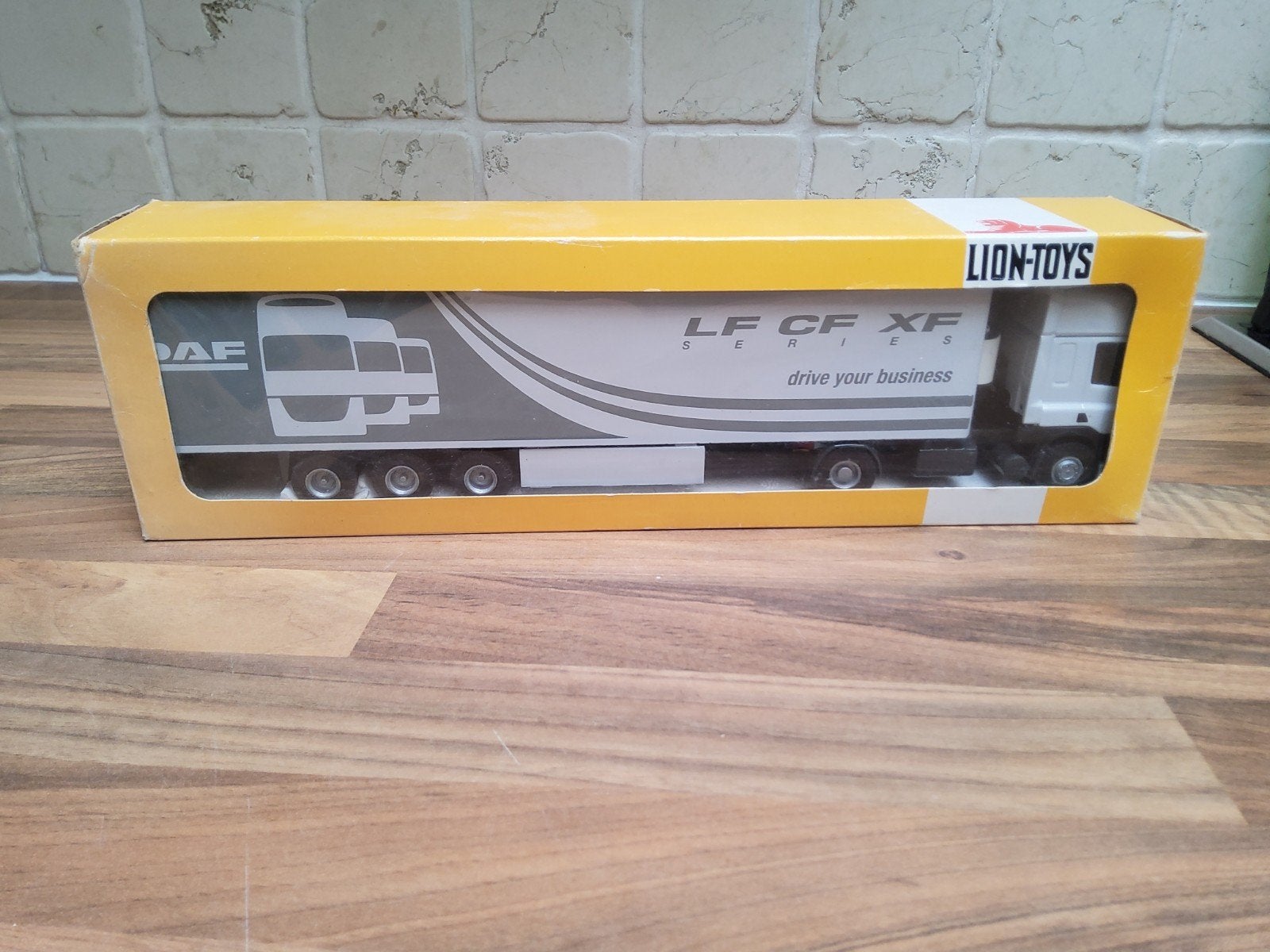 Lion Toys DAF LF CF XF Series vrachtwagen 1:50, Ophalen of Verzenden, Zo goed als nieuw, Bus of Vrachtwagen, Lion Toys