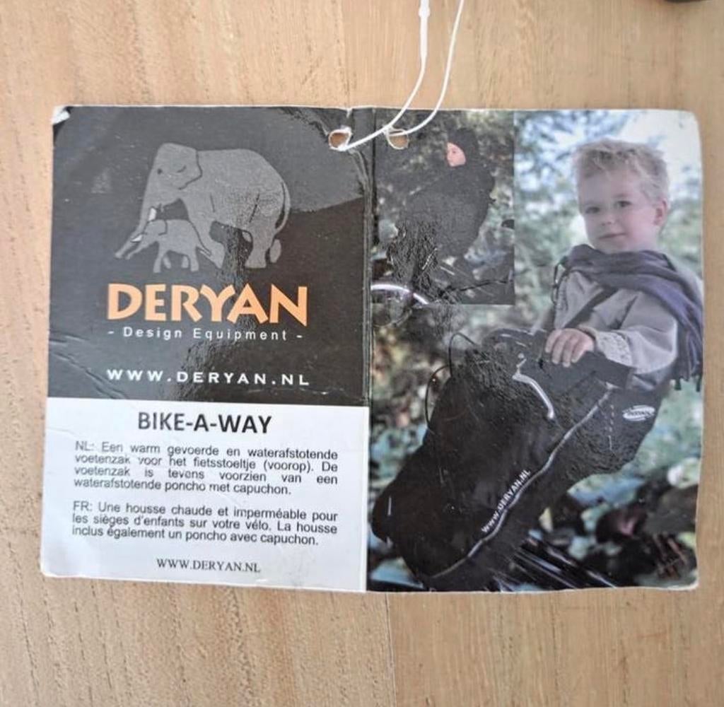 Deryan fiets poncho voor voorzitje, Fietsen en Brommers, Fietsaccessoires | Fietsstoeltjes, Ophalen, Zo goed als nieuw, Voorzitje