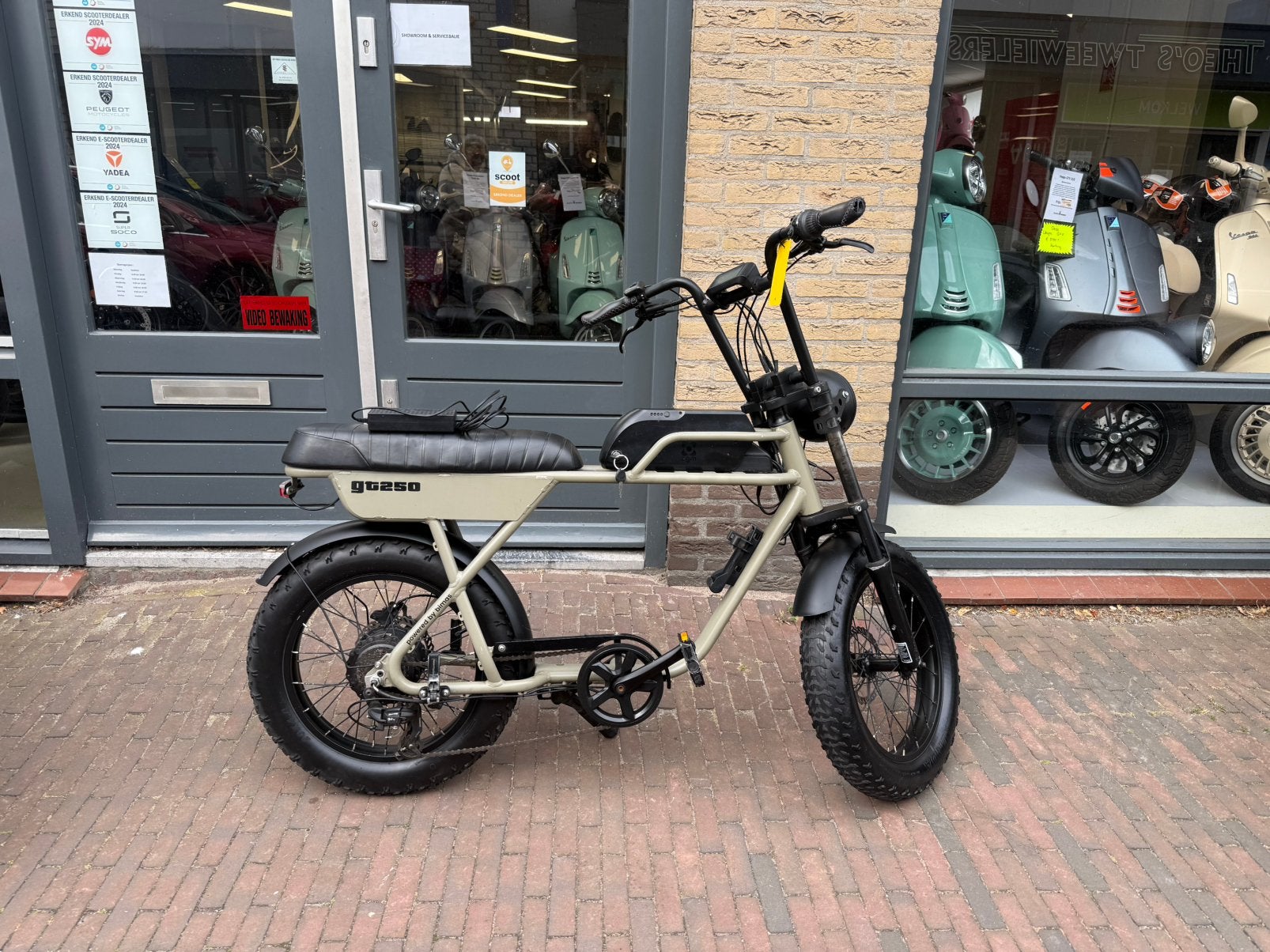Fatbike agm gt 250, Ophalen, Gebruikt, Schijfrem, Overige typen