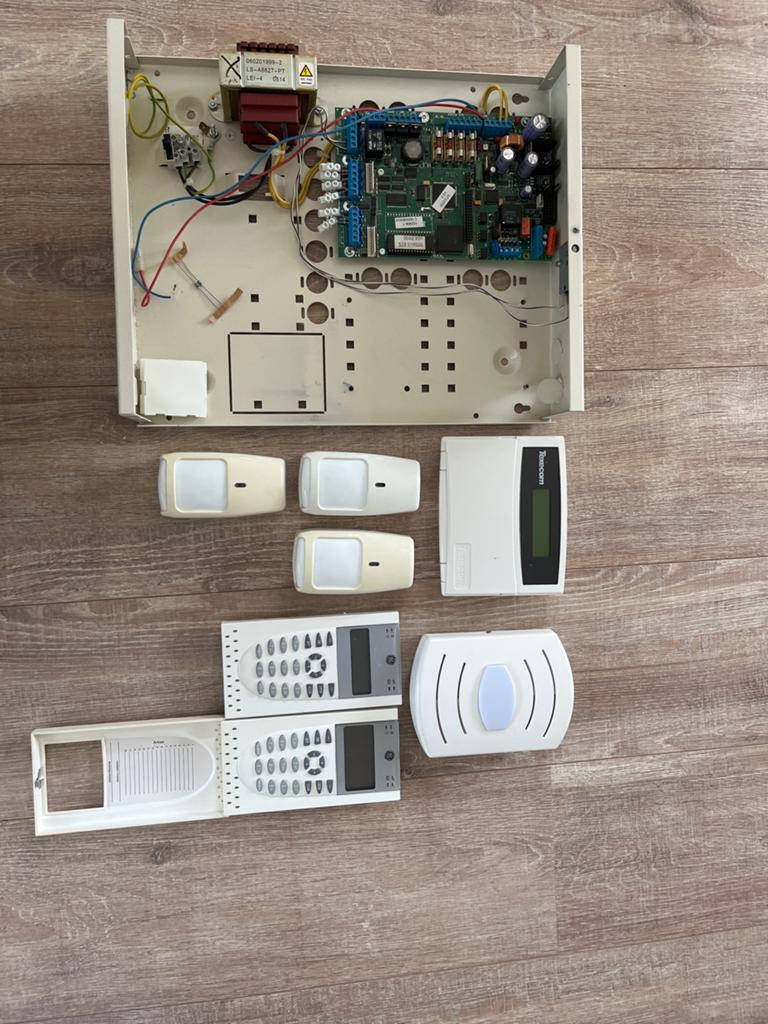 Compleet alarmsysteem Aritech ATS2000, Ophalen of Verzenden, Gebruikt, Compleet systeem, Beweging
