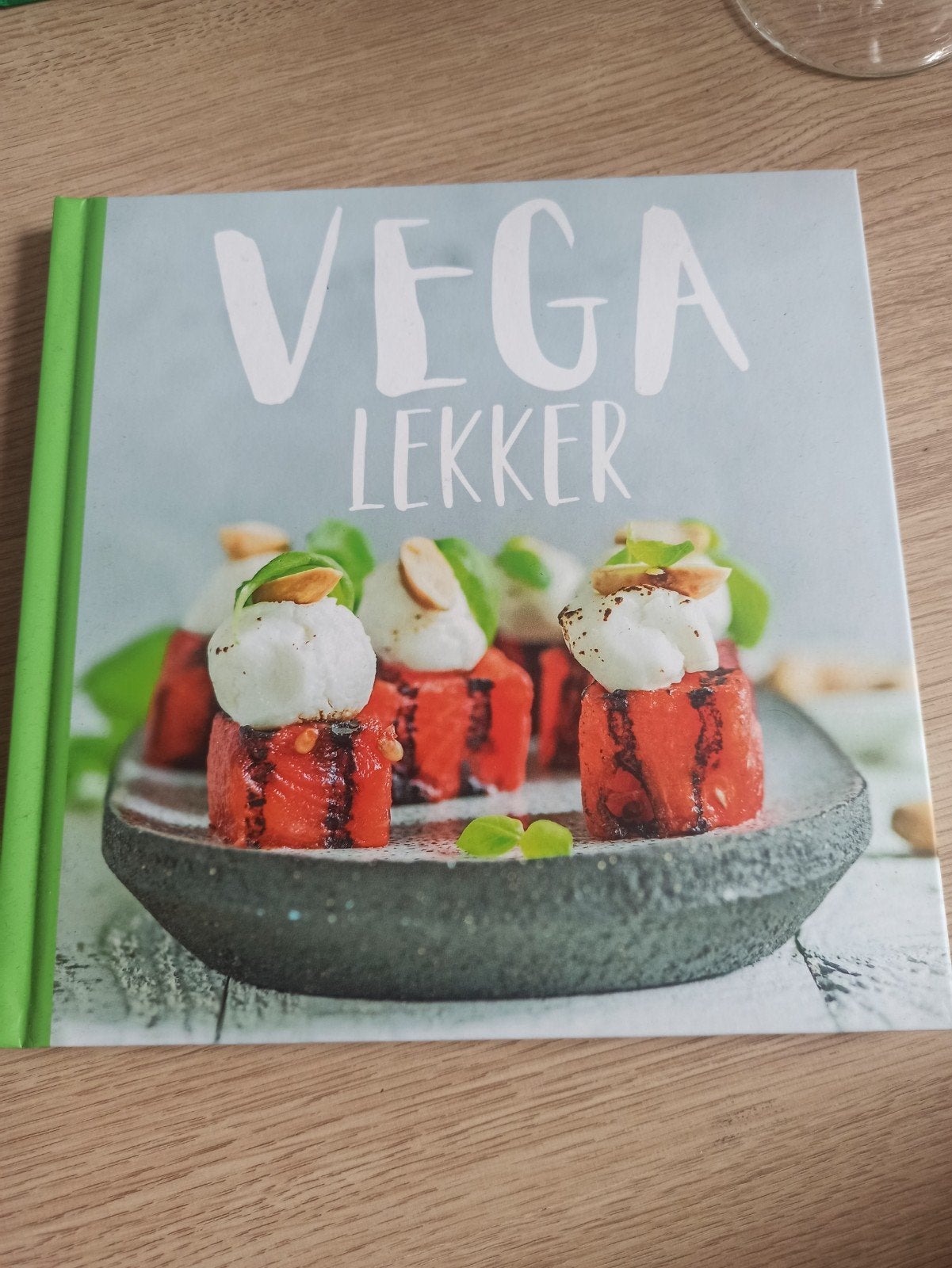 Twee vegetarische kookboeken, Boeken, Kookboeken, Ophalen of Verzenden, Vegetarisch
