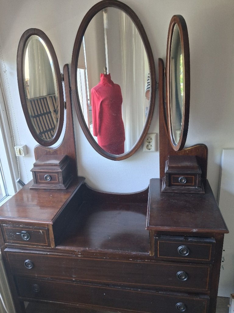 Antieke kaptafel, Ophalen