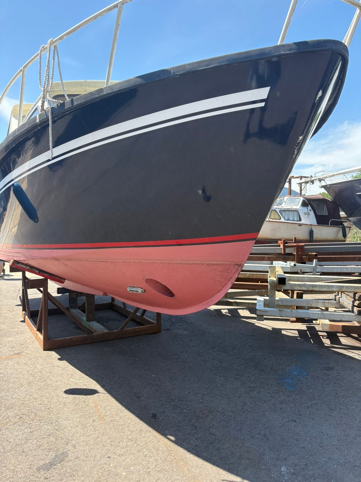 Gratis, Watersport en Boten, Motorboten en Motorjachten, Ophalen of Verzenden, Diesel, Boegschroef