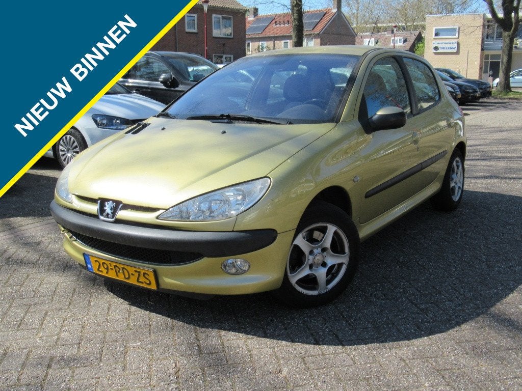Peugeot 206 1.4-16V | A/C | NW Beurt+APK | RIJKLAAR! |, Auto's, Voorwielaandrijving, 31 €/maand, Origineel Nederlands, Bedrijf