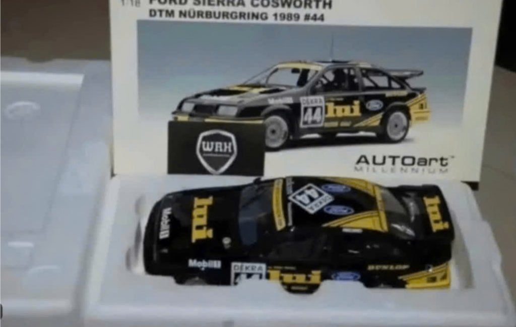 1:18 FORD SIERRA COSWORTH DTM LUI #44 Autoart zie info WRH, Hobby en Vrije tijd, Verzenden, Zo goed als nieuw, Auto, Autoart