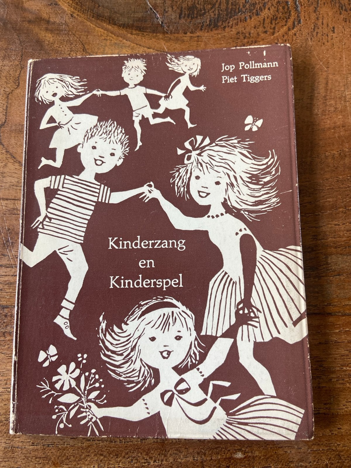 Kinderzang en Kinderspel - J. Pollmann, P. Tiggers, Ophalen of Verzenden, Gelezen, Non-fictie