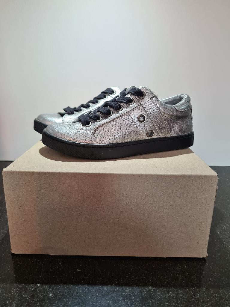 Zilveren sneakers maat 31 – stoere kinderschoenen, Jongen of Meisje, Bull Boxer, Schoenen, Nieuw