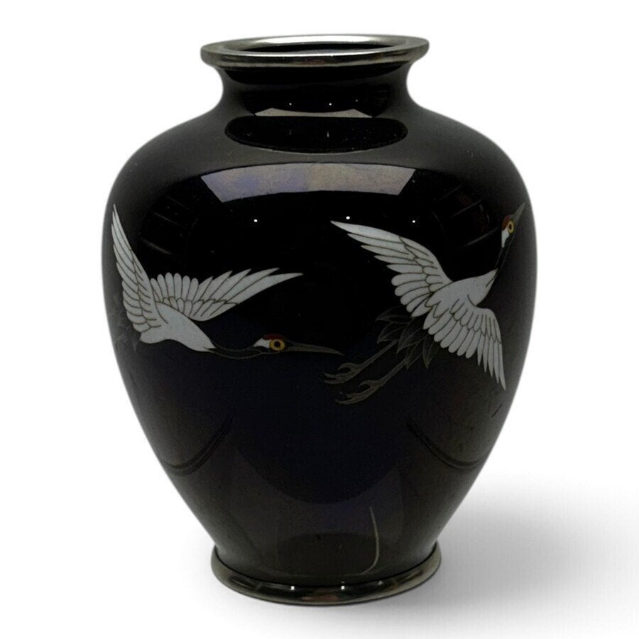 Japans cloisonné vaasje met vliegende kraanvogels, Ophalen of Verzenden