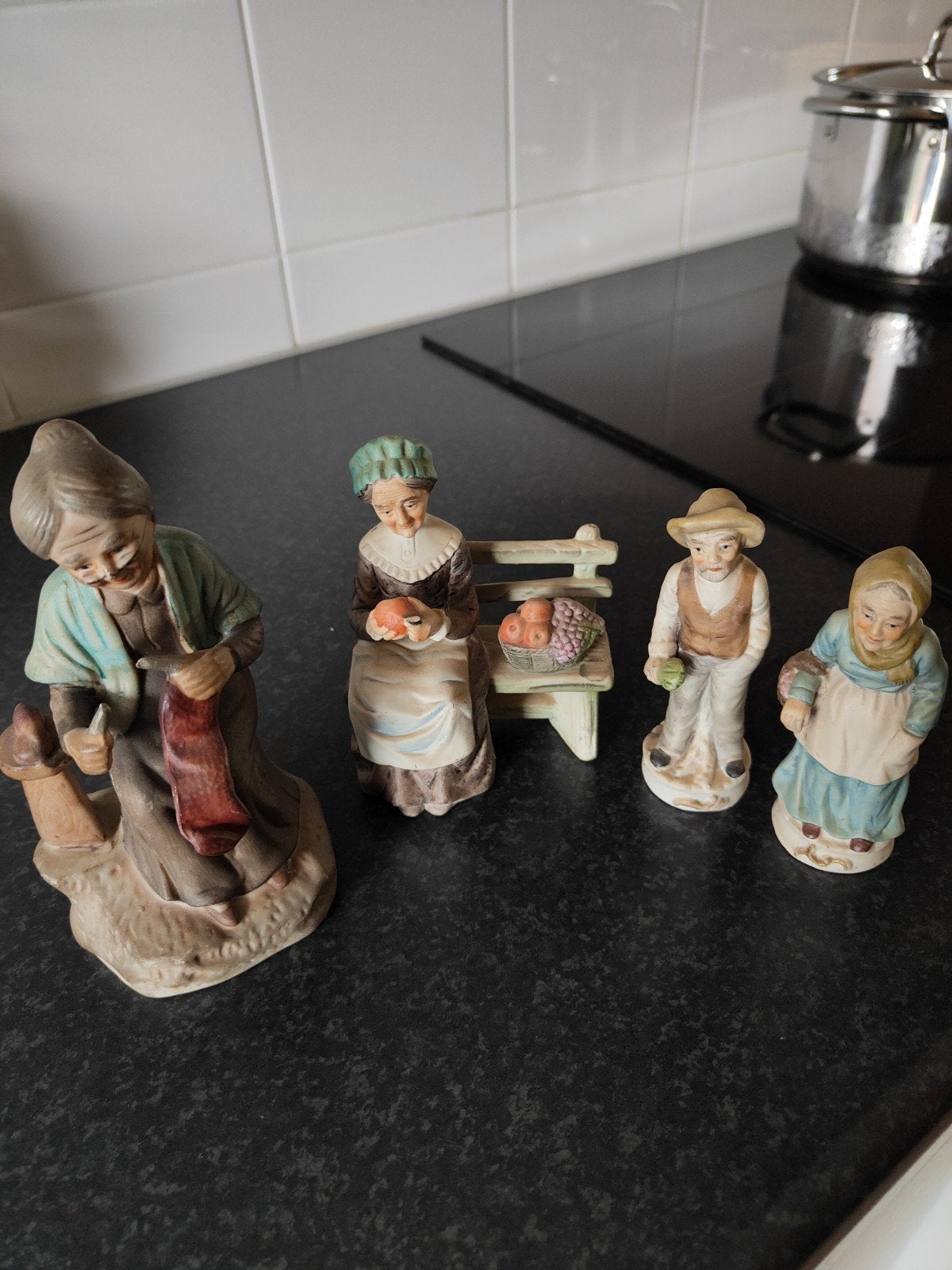 Set van 4 vintage beeldjes: oudere mensen, Ophalen of Verzenden, Gebruikt