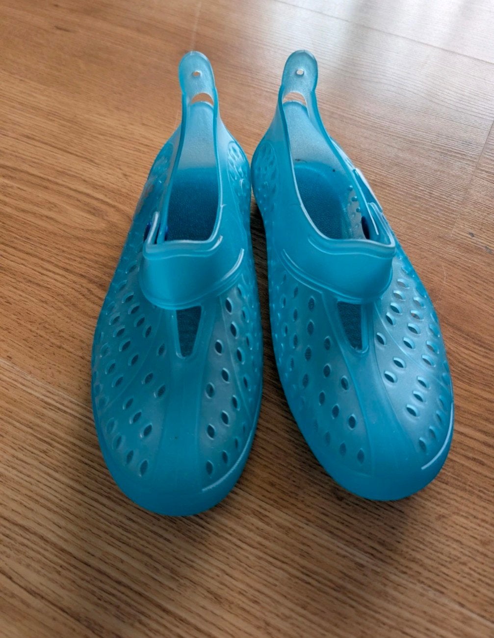 mooie waterschoenen maat 33/34, Ophalen of Verzenden, Zo goed als nieuw, Jongen of Meisje, Zwemschoenen