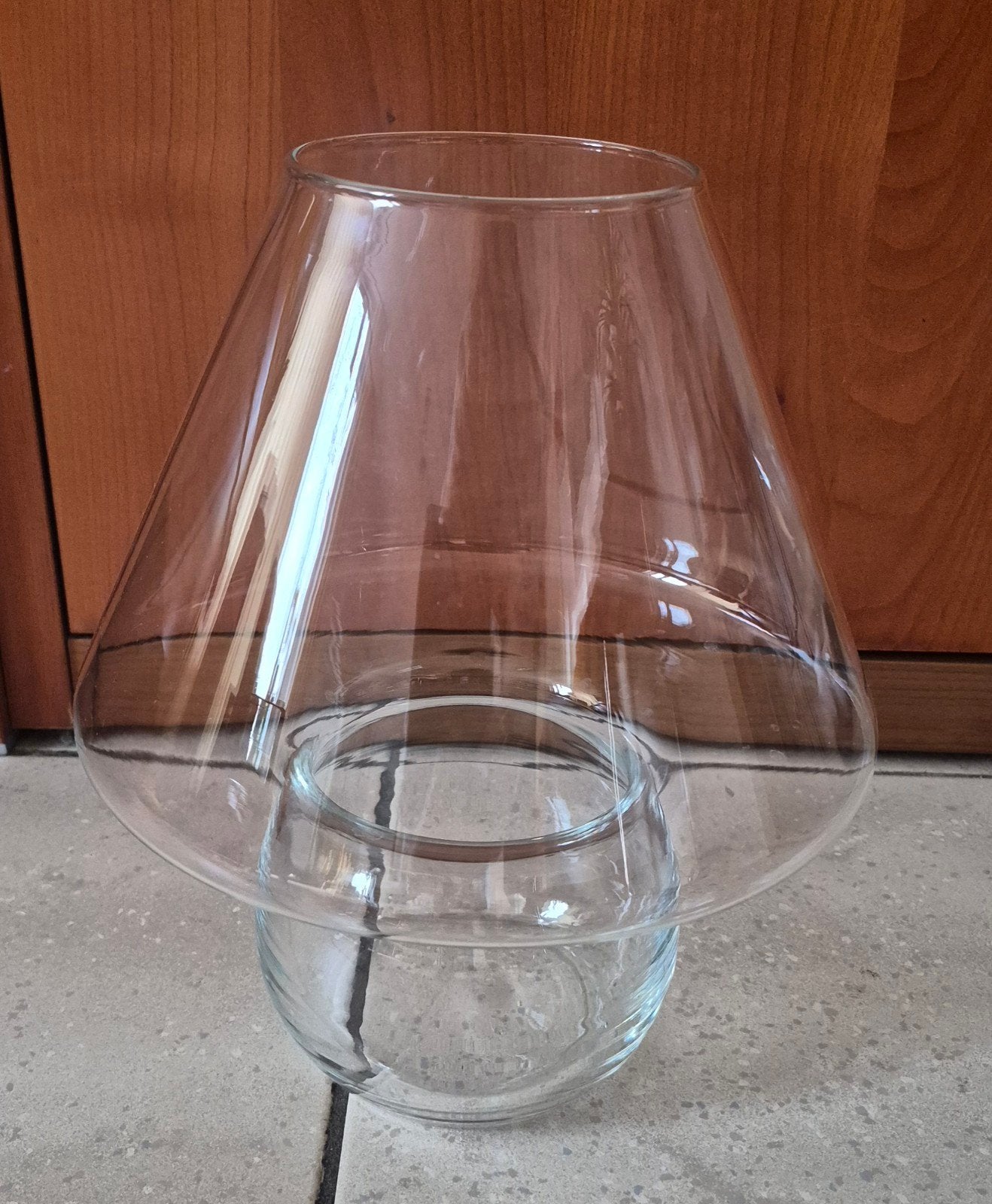 30 cm.hoge heldere glazen vaas, Ophalen