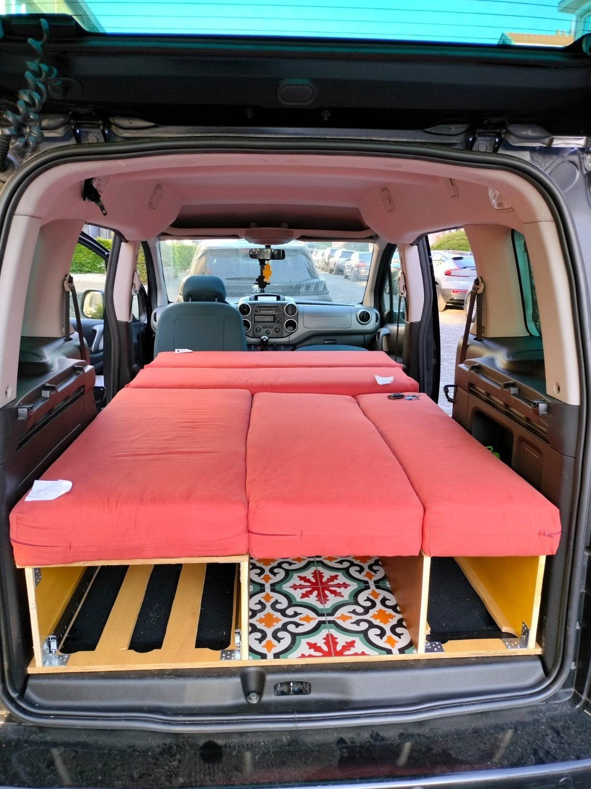 Camperbox voor in auto, Ophalen