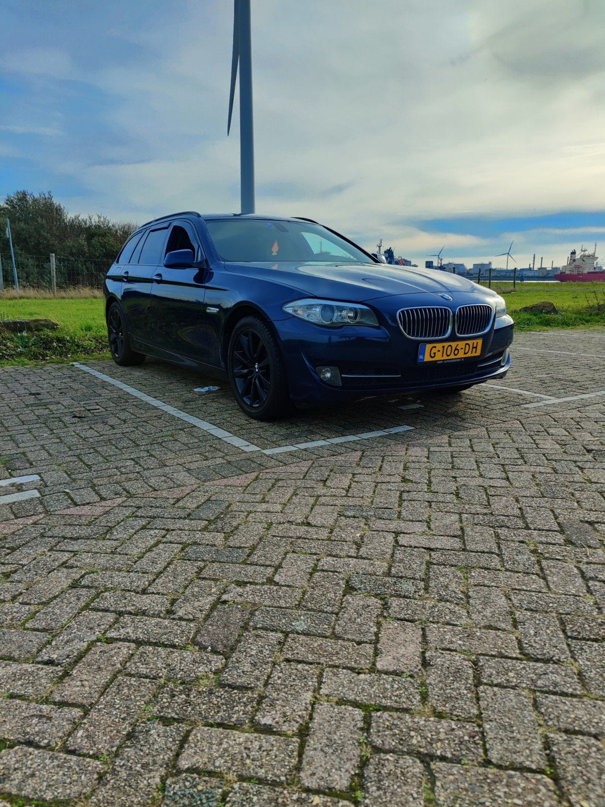 BMW 523I Touring Aut8 2011, Auto's, Achterwielaandrijving, Zwart, 2000 kg, Blauw