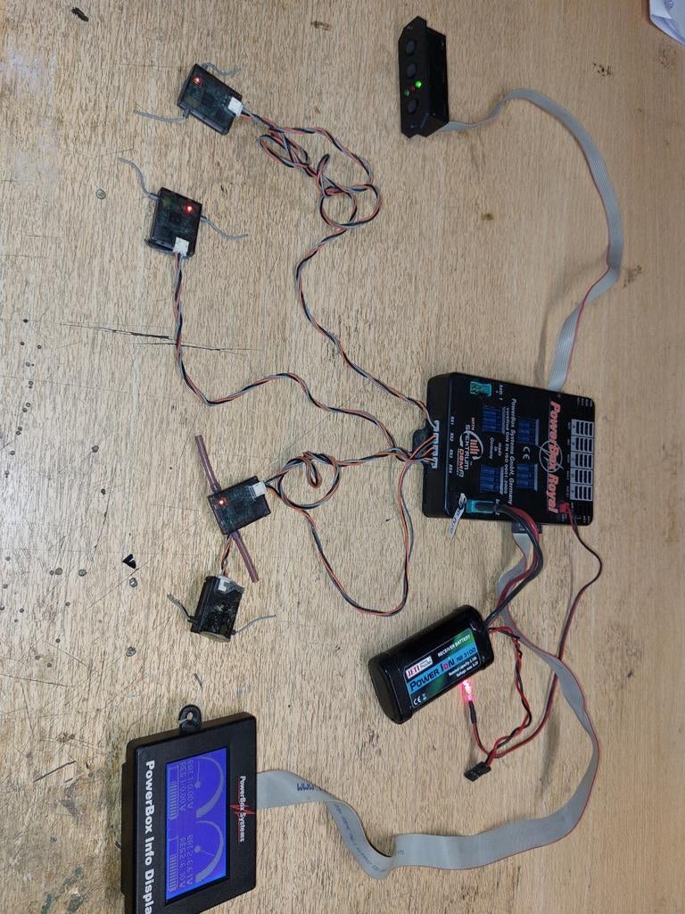 Te koop Powerbox Royal Spektrum ontvanger dsm2, Ophalen of Verzenden