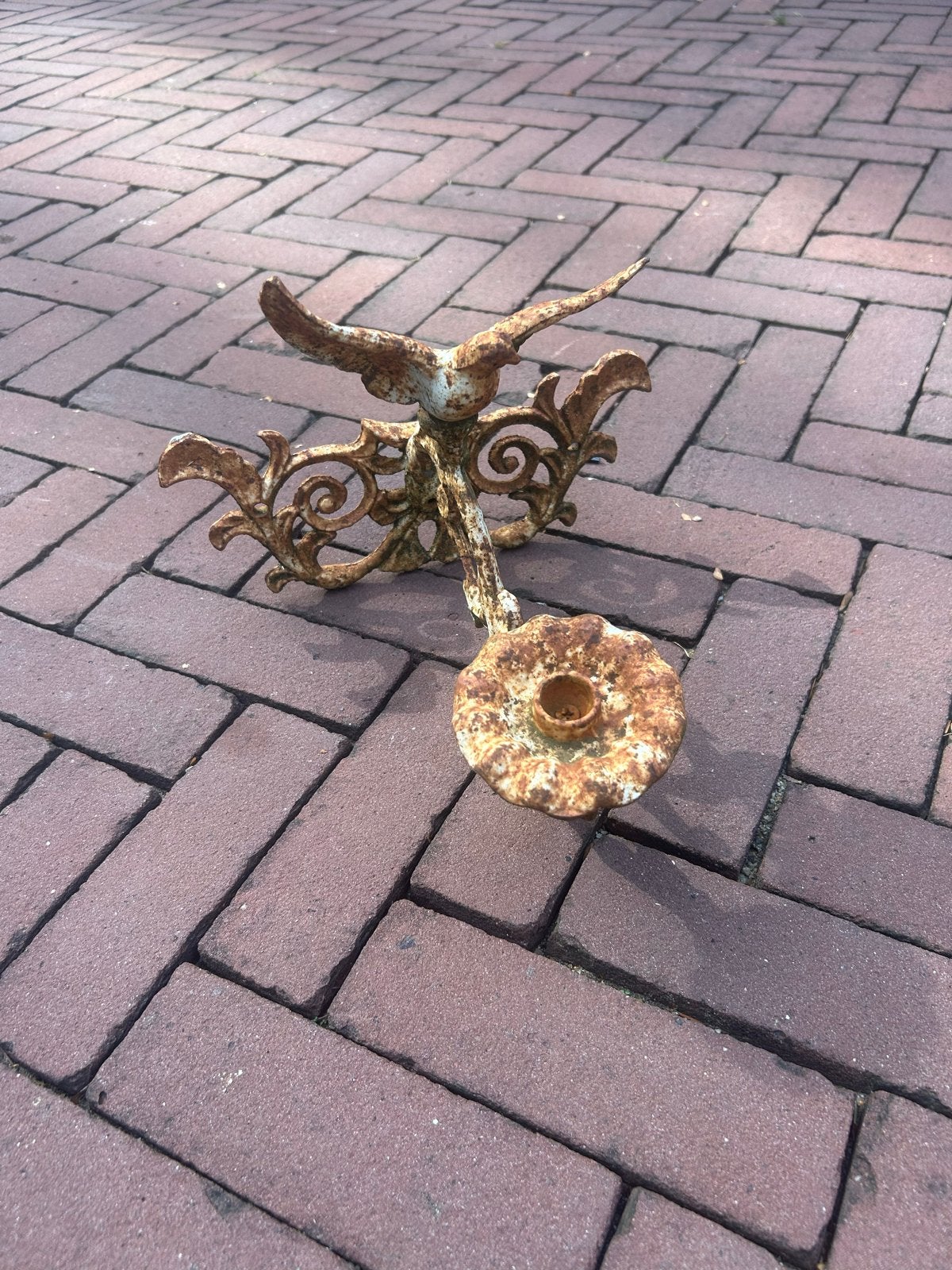 Antieke gietijzeren vogel wandkandelaar, Antiek en Kunst, Ophalen of Verzenden, Overige materialen