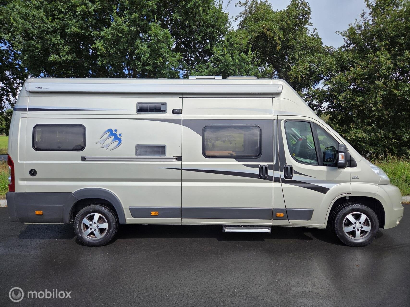 Knaus BoxStar Freeway 630 150PK Automaat – H3 – XXL bed, Automaat, Buscamper of Camperbus, Achteruitrijcamera, 6 tot 7 meter