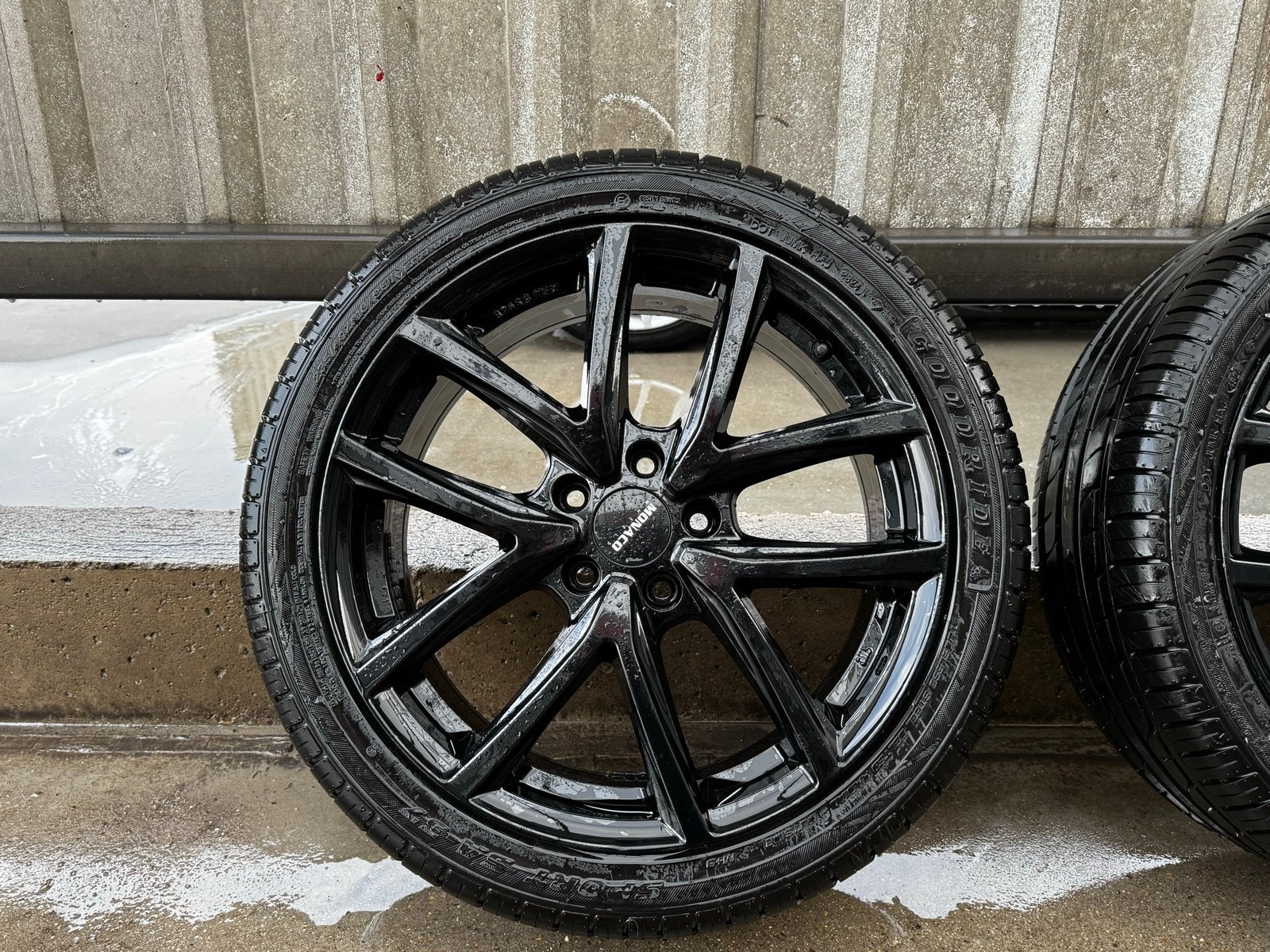 Monaco Velgen met Goodride Zomerbanden - 18 inch, 18 inch, Gebruikt, Banden en Velgen, Ophalen of Verzenden