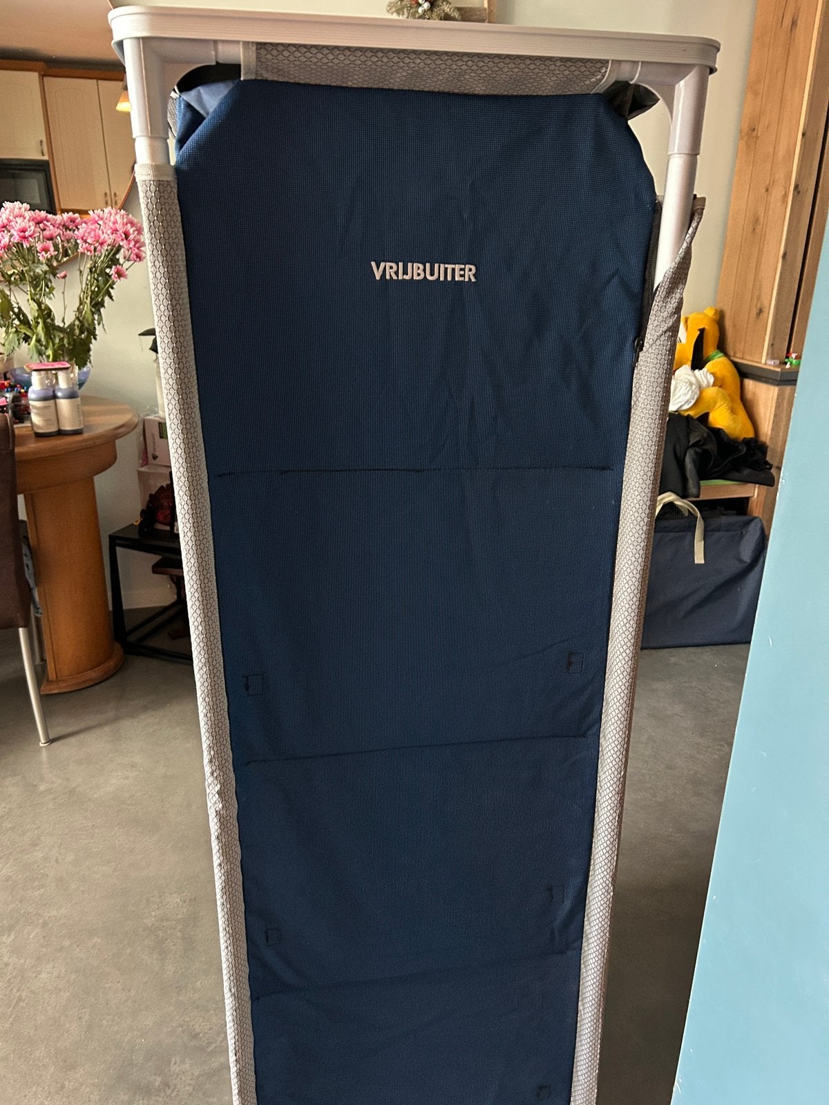 Vrijbuiter stevige campingkast, Ophalen, Zo goed als nieuw, Campingkast