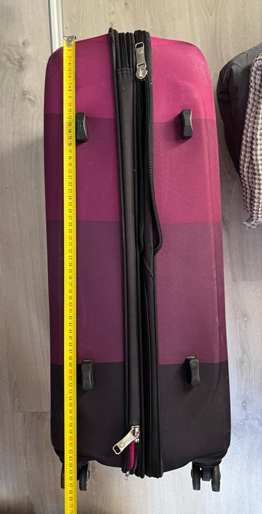 IT Luggage Koffer Paars Ombré - Goede Staat met Cijferslot, 40 tot 60 cm, Gebruikt, 20 tot 30 cm, Paars