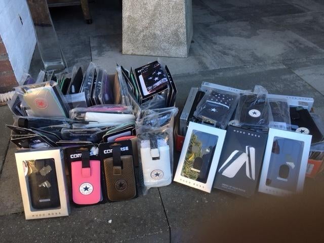 TELEFOON HOESJES, Ophalen of Verzenden, Zo goed als nieuw, Hoesje of Tasje