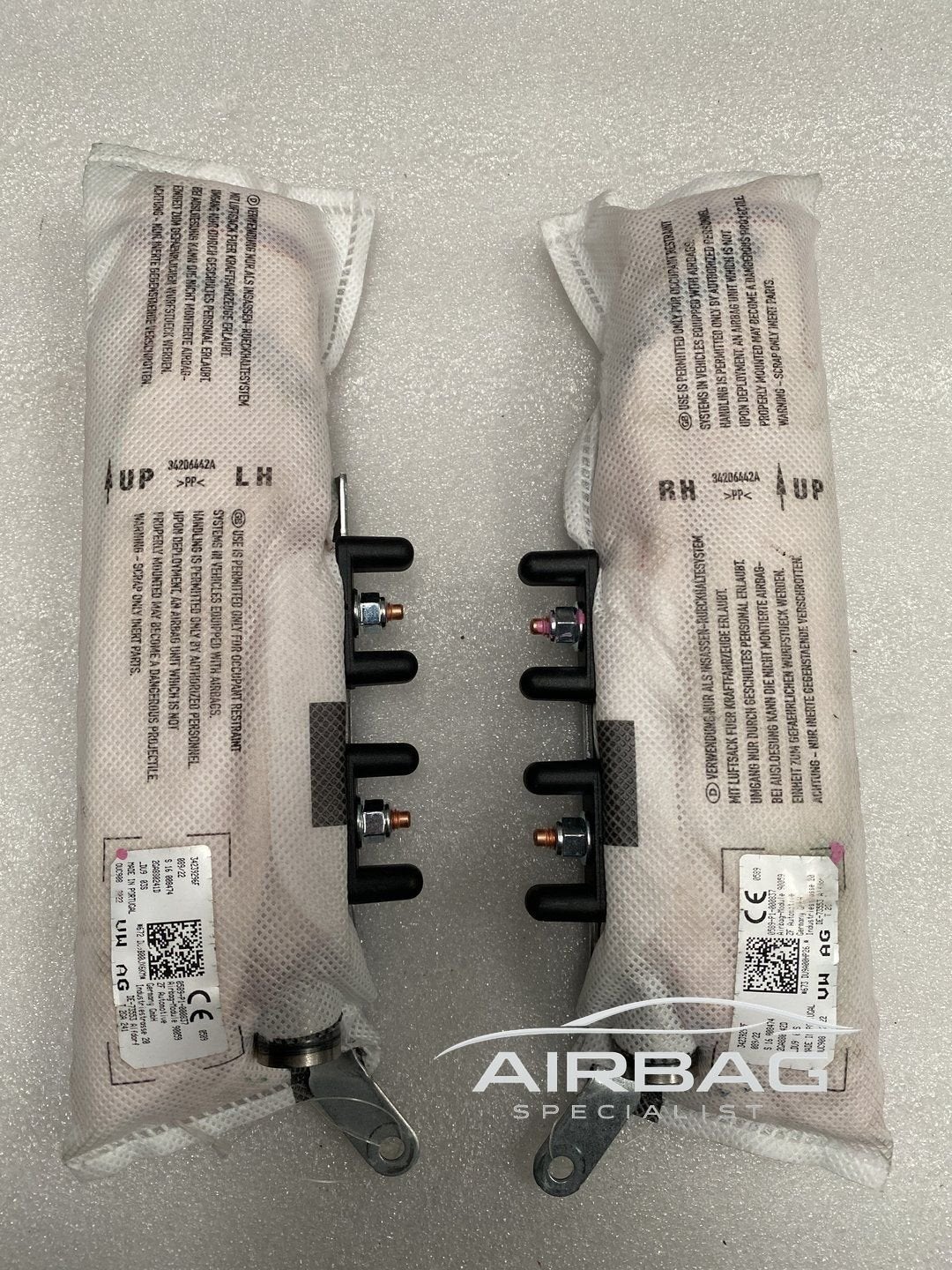 VW T-Roc stoel airbag  2GA880241D  2GA880241G-  2GA880242D M, Gebruikt, -, -, Ophalen of Verzenden