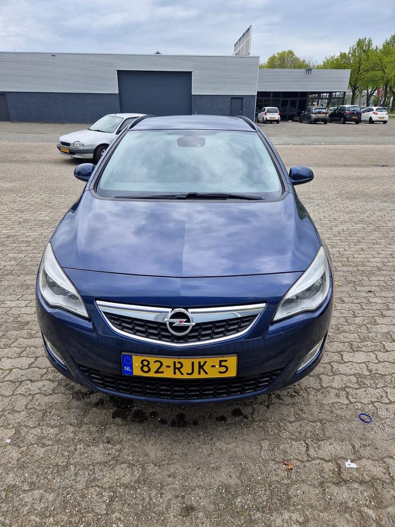 Opel Astra 1.4 Turbo 88KW Sports Tourer 2011 Blauw, Voorwielaandrijving, 4 cilinders, Blauw, 1337 kg