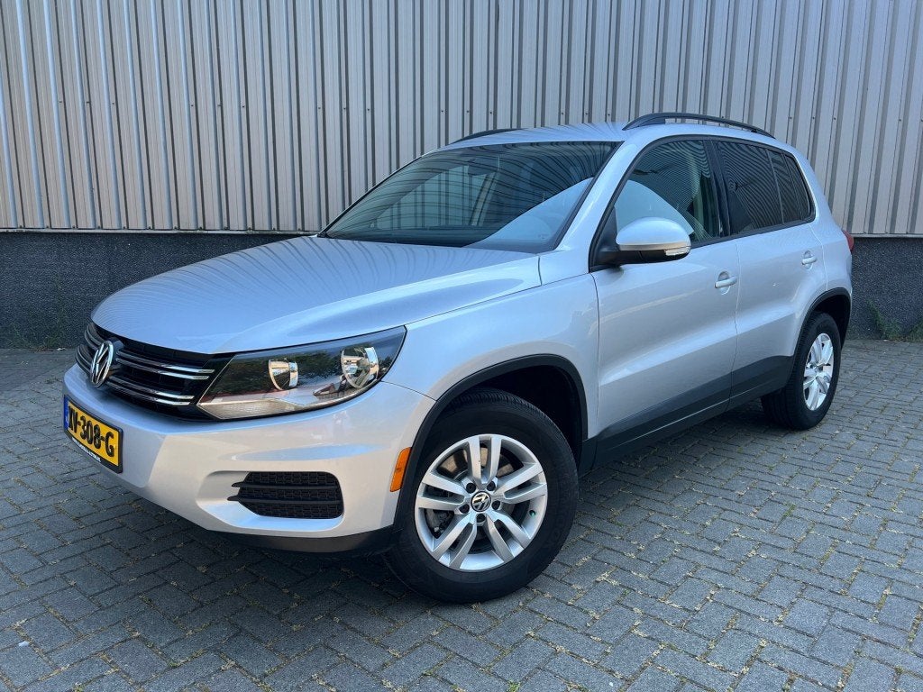 Volkswagen TIGUAN 2.0 TSI Hb 5-Drs SPORT&STYLE Automaat! Uni, Auto's, Automaat, Gebruikt, 4 cilinders, 1984 cc