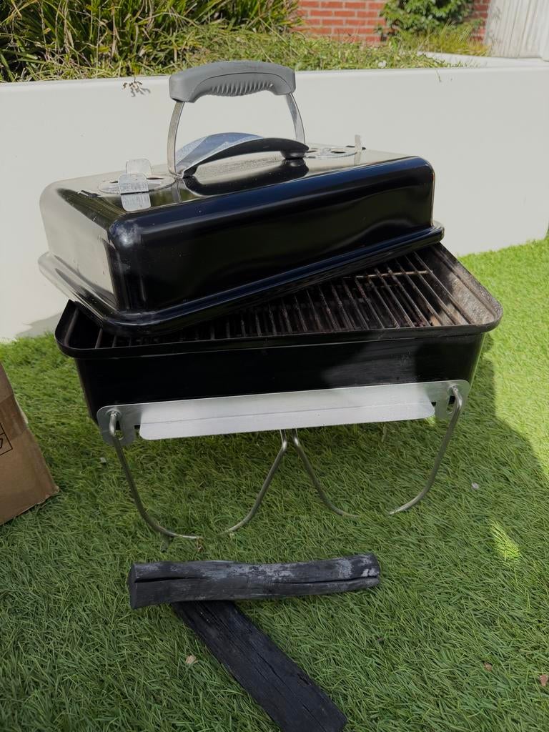 Weber Mini BBQ met 5 kg Koreaans Hard Hout, Ophalen, Gebruikt, Met accessoires
