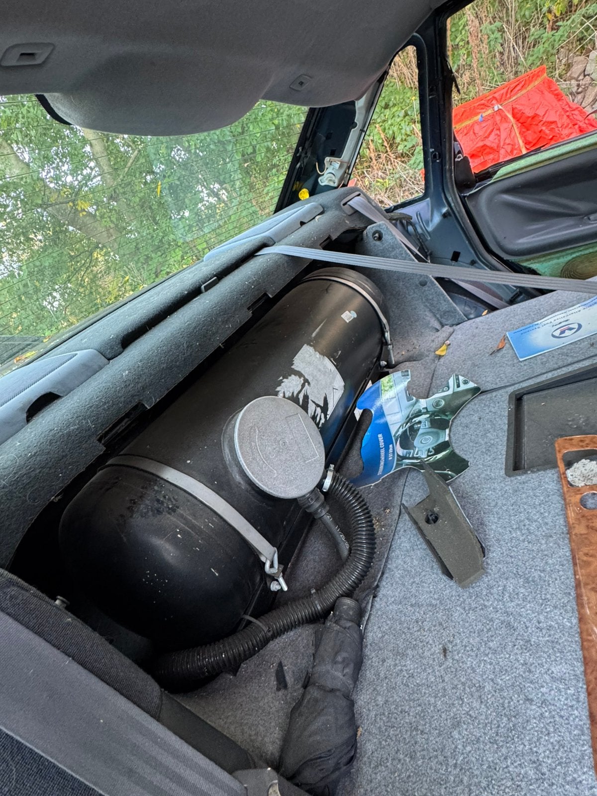 70 liter gastank met pomp, Ophalen