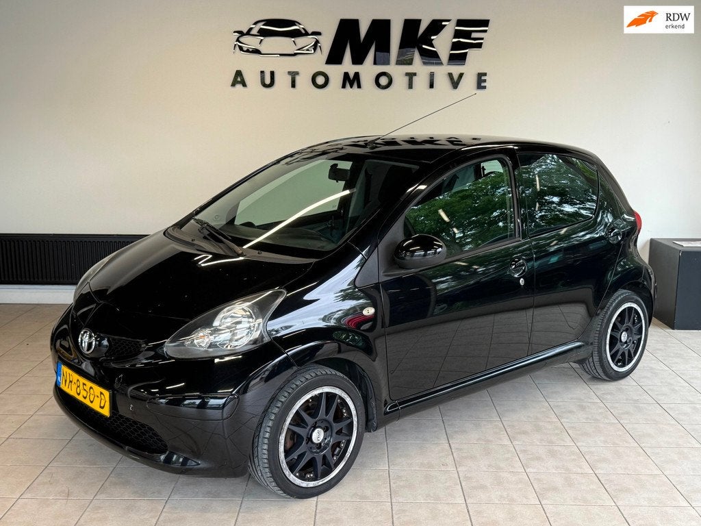 Toyota Aygo 1.0-12V 5D 2006 Airco/Elektr Pakket/LMV/NWE APK!, Auto's, Toyota, Bedrijf, Te koop, Aygo, ABS, Airbags, Airconditioning