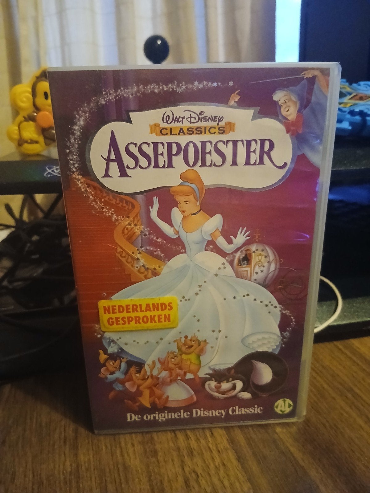 Assepoester Disney vhs film, Alle leeftijden, Ophalen of Verzenden, Zo goed als nieuw