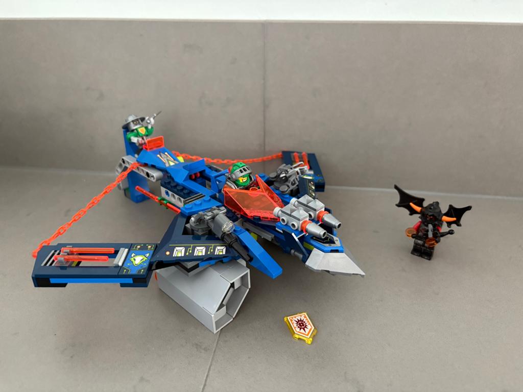 Lego 70320 Aaron’s fox’s aero striker V2 met instructie, Compleet, Overige thema's, Lego, Ophalen of Verzenden